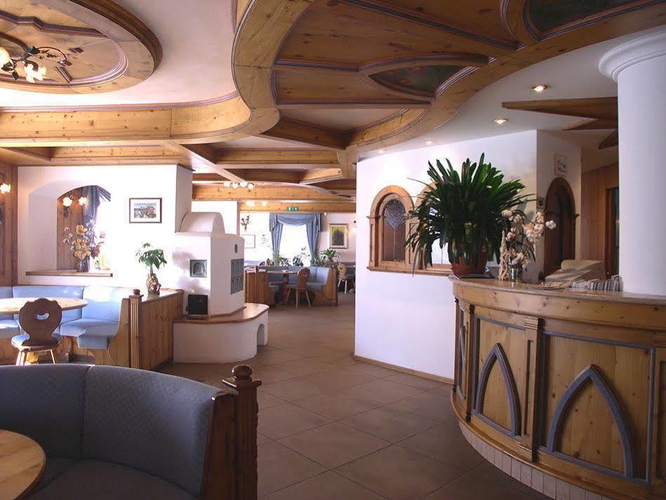 Hotel Villa Aurora San Martino Di Castrozza Esterno foto